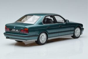 BMW M5 E34 Cecotto Edition Verde Otto 1:18 OT968 Resina — immagine 2 di 6