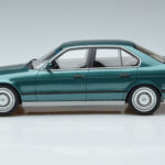 BMW M5 E34 Cecotto Edition Verde Otto 1:18 - image 3 of 6