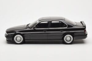 BMW M5 E34 Hartge H5 V12 Diamond Nero Metallic Otto 1:18 OT362 Resina — immagine 3 di 6