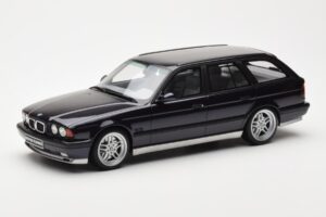 BMW M5 E34 Touring Diamond Nero Otto 1:18 OT198