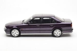 BMW M5 E34 Viola Otto 1:18 OT106 Resina — immagine 3 di 6