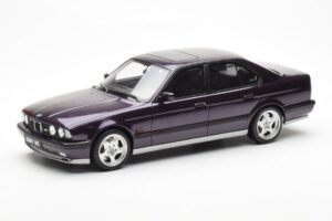 BMW M5 E34 Viola Otto 1:18 OT106