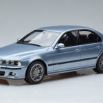 BMW M5 E39 Silverwater Blu Otto 1:18