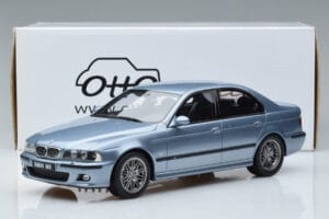BMW M5 E39 Silverwater Blu Otto 1:18 OT554 Resina — immagine 6 di 6