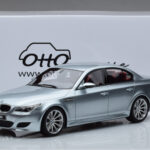 BMW M5 E60 Argento Otto 1:18 - image 6 of 6