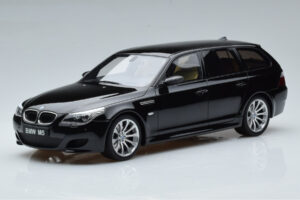 BMW M5 E61 Touring Nero Otto 1:18
