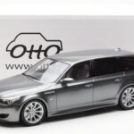 BMW M5 E61 Touring Grigio Otto 1:18 - image 6 of 6