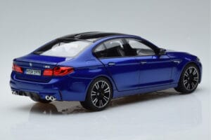 BMW M5 F90 Marina Bay Blu Norev 1:18 80432454783 Pressofusione — immagine 3 di 7