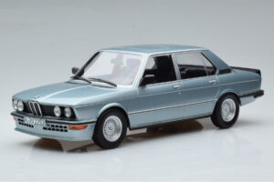 BMW M535i E12 Blu Norev 1:18