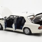 BMW M535i E28 Alpine Bianco AUTOart 1:18 - image 5 of 10
