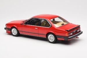 BMW M635 CSi E24 Henna Rosso Otto 1:18 OT1018 Resina — immagine 5 di 6