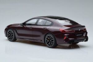 BMW M8 F93 Competition Gran Coupe Ametrina Metallizzato GT Spirit 1:18 GT285 Resina — immagine 4 di 6