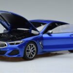 BMW M850i G15 Blu Metallizzato Norev 1:18 183286 Pressofusione - image 2 of 7