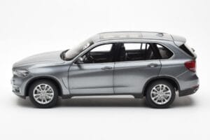 BMW X5 F15 Space Grigio Paragon 1:18 80432318988 Pressofusione — immagine 4 di 8