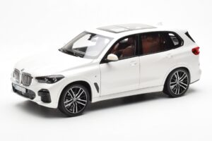BMW X5 G05 Bianco Paragon 1:18