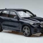 BMW X5 G05 Blu Norev 1:18 183283 Pressofusione - image 5 of 7