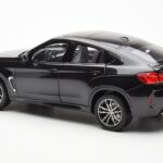 BMW X6 M F86 Sapphire Nero Metallic Norev 1:18 - image 7 of 8