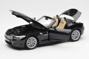 BMW Z4 E89 Spider Nero Metallizzato Kyosho 1:18 08771BK Pressofusione — immagine 2 di 9