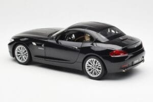 BMW Z4 E89 Spider Nero Metallizzato Kyosho 1:18 08771BK Pressofusione — immagine 8 di 9