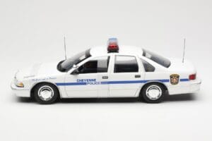 Chevrolet Caprice Cheyenne Polizia UT Models 1:18 21025 Pressofusione — immagine 3 di 6