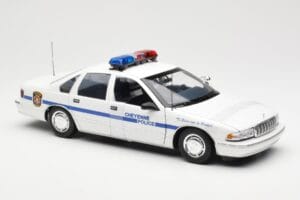 Chevrolet Caprice Cheyenne Polizia UT Models 1:18 21025 Pressofusione — immagine 4 di 6