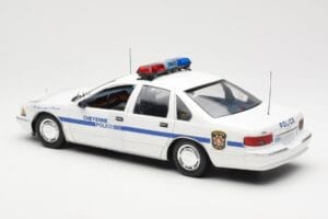 Chevrolet Caprice Cheyenne Polizia UT Models 1:18 21025 Pressofusione — immagine 5 di 6