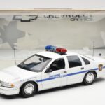 Chevrolet Caprice Cheyenne Polizia UT Models 1:18 - image 6 of 6