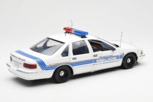 Chevrolet Caprice Sebring Polizia UT Models 1:18 21029 Pressofusione — immagine 2 di 6