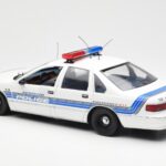 Chevrolet Caprice Sebring Polizia UT Models 1:18 - image 5 of 6