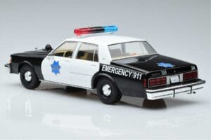 Chevrolet Caprice San Francisco Police Department MCG 1:18 MCG18389 Pressofusione — immagine 5 di 6