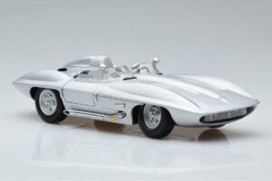 Chevrolet Corvette C1 Stingray Concept AUTOart 1:18 71000 Pressofusione — immagine 6 di 8