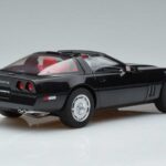 Chevrolet Corvette C4 Nero AUTOart 1:18 71242 Pressofusione - image 3 of 8
