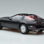 Chevrolet Corvette C4 Nero AUTOart 1:18 71242 Pressofusione - image 7 of 8