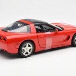 Chevrolet Corvette C5 Hardtop Rosso UT Models 1:18 - image 2 of 6