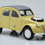 Citroen 2CV Sahara Giallo Otto 1:18 - image 4 of 6
