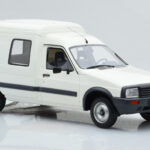 Citroen C15 E Bianco Otto 1:18 - image 5 of 6