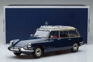 Citroen ID 19 Break Orient Blu Norev 1:18 181770 Pressofusione — immagine 9 di 9