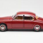 Daimler 250 V8 Rosso Paragon 1:18 PA-98312 - image 4 of 8