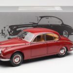 Daimler 250 V8 Rosso Paragon 1:18 PA-98312 - image 8 of 8