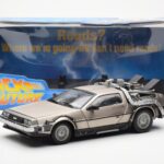 DeLorean DMC-12 Time Machine Back to the Future Argento Sun Star 1:18 - image 2 of 8