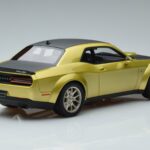 Dodge Challenger R/T Scat Pack Widebody 50° Anniversario GT Spirit 1:18 GT411 Resina - image 2 of 6