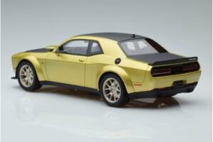 Dodge Challenger R/T Scat Pack Widebody 50° Anniversario GT Spirit 1:18 GT411 Resina — immagine 5 di 6