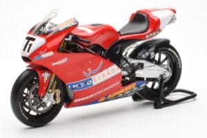 Ducati Desmosedici MotoGP Prova 2002 Minichamps 1:12 122020099 Pressofusione — immagine 2 di 4