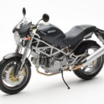 Ducati Monster M900 Nero Minichamps 1:12 - image 2 of 4