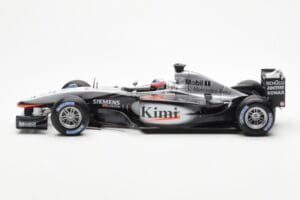 McLaren MP4/17D #6 K. Raikkonen F1 2003 Hot Wheels 1:18 B1650 Pressofusione — immagine 3 di 6