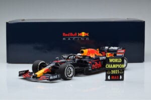 Red Bull Racing RB16B #33 M. Verstappen Abu Dhabi GP F1 World Champion 2021 Minichamps 1:18 110212333 Pressofusione — immagine 6 di 6