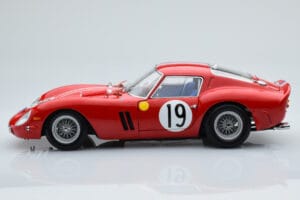 Ferrari 250 GTO #19 24 Hours of Le Mans 1962 Kyosho 1:18 08438A Pressofusione — immagine 4 di 10