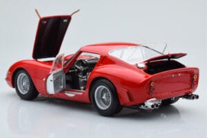Ferrari 250 GTO #22 24 Hours of Le Mans 1962 Kyosho 1:18 08438B Pressofusione — immagine 5 di 10