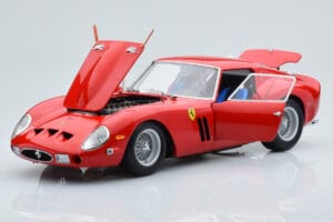 Ferrari 250 GTO Rosso Kyosho 1:18 08438R Pressofusione — immagine 2 di 10