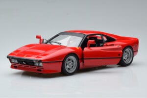 Ferrari 288 GTO Rosso Hot Wheels 1:18 J8248-0510 Pressofusione — immagine 2 di 10